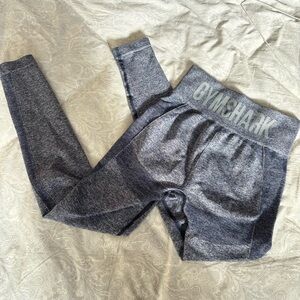 Gym shark leggings 👖 🏃🏻‍♀️